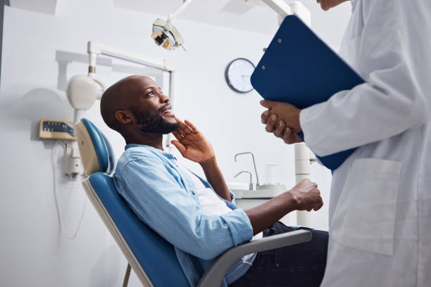 Best Cracked Tooth Emergency Dentist  in Smithville, OH