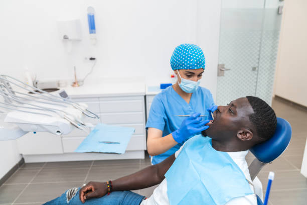 Best Dentist Open Late Near Me  in Smithville, OH